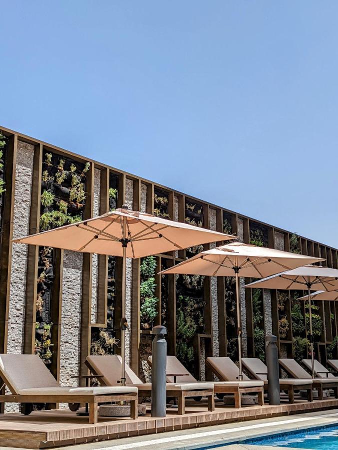 אפרטהוטל Citadines אבהא מראה חיצוני תמונה The restaurant's patio