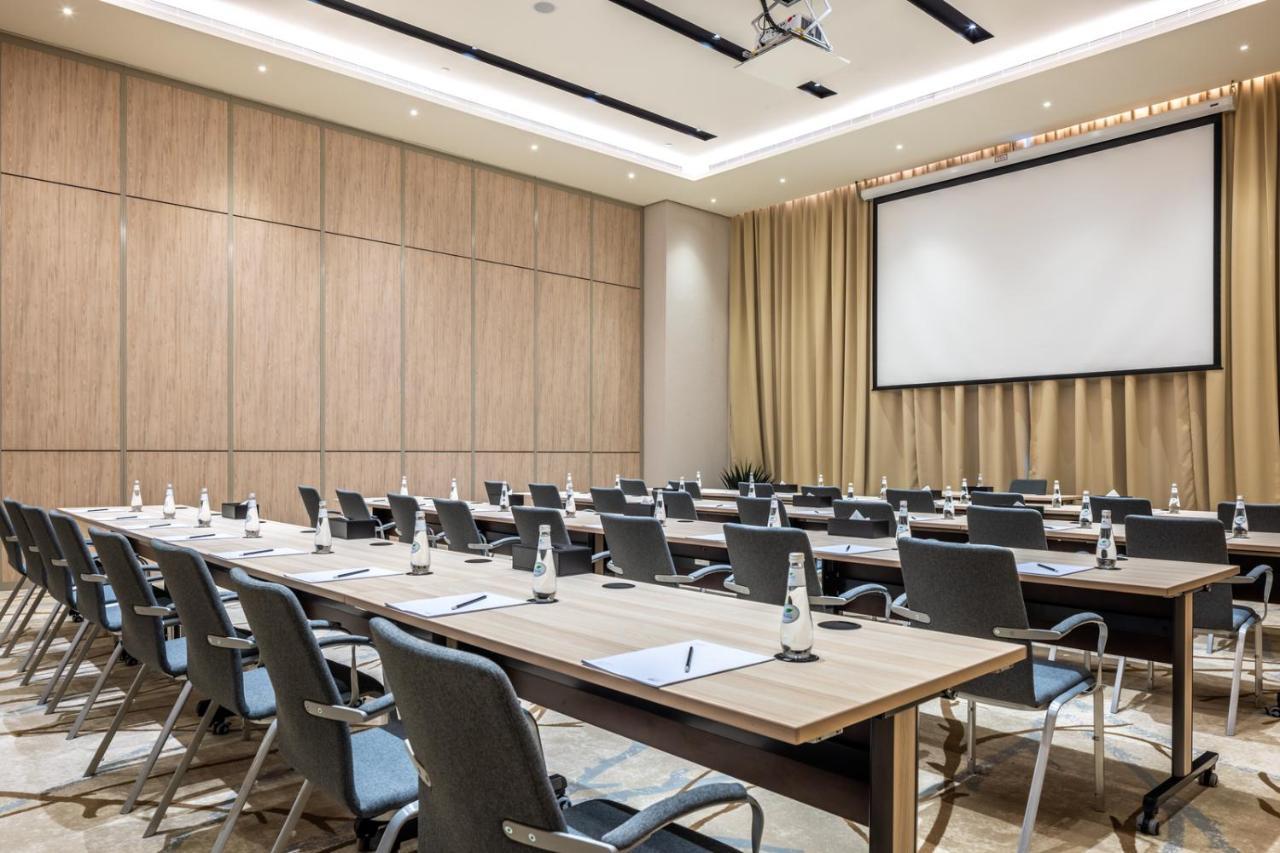 אפרטהוטל Citadines אבהא מראה חיצוני תמונה Meeting room
