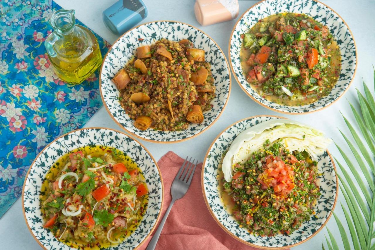 אפרטהוטל Citadines אבהא מראה חיצוני תמונה Israeli salads